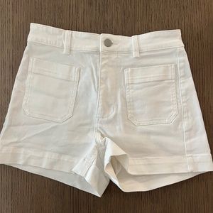 Everlane The Patch Pocket Shorts: White denim, size 4